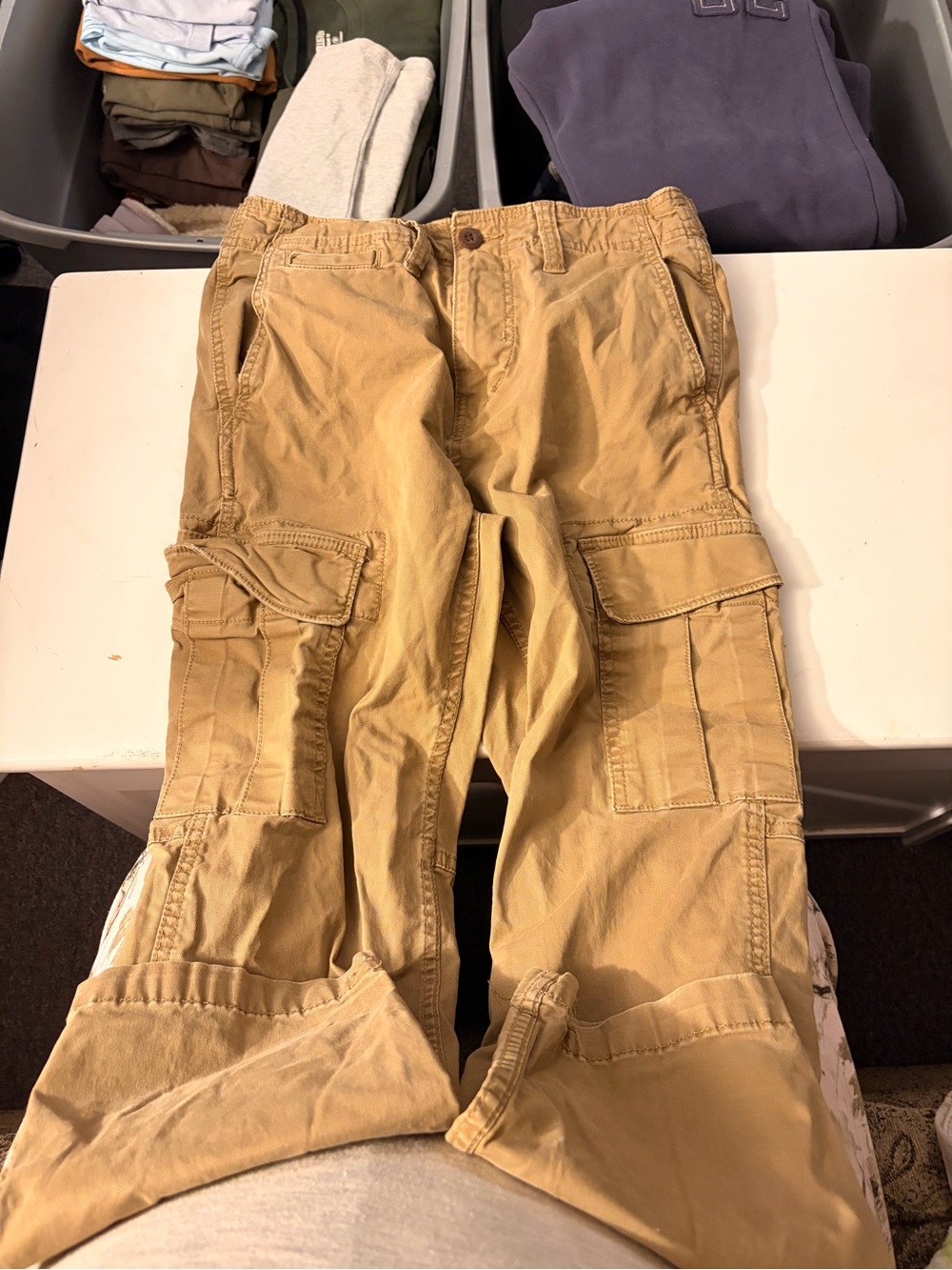 American Eagle Outfitters Tan Cargo Pants - Khaki Utility Style